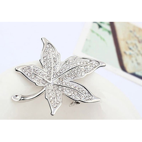 Брошь "Лист серебрянный"