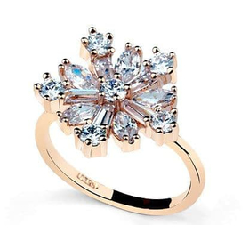 Кольцо с цирконием "Пиония"