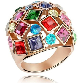 Кольцо "Шахматная королева" разноцветное