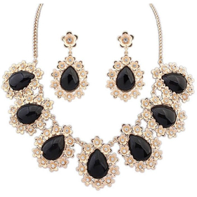 Комплект "Прелесть черного камня"