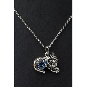 Кулон Сваровски. Год тигра